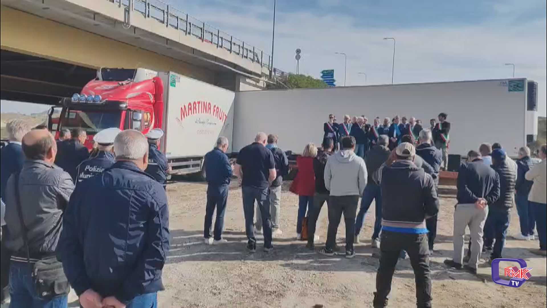 Caro gasolio. A Canicattì oggi la protesta di agricoltori e autotrasportatori